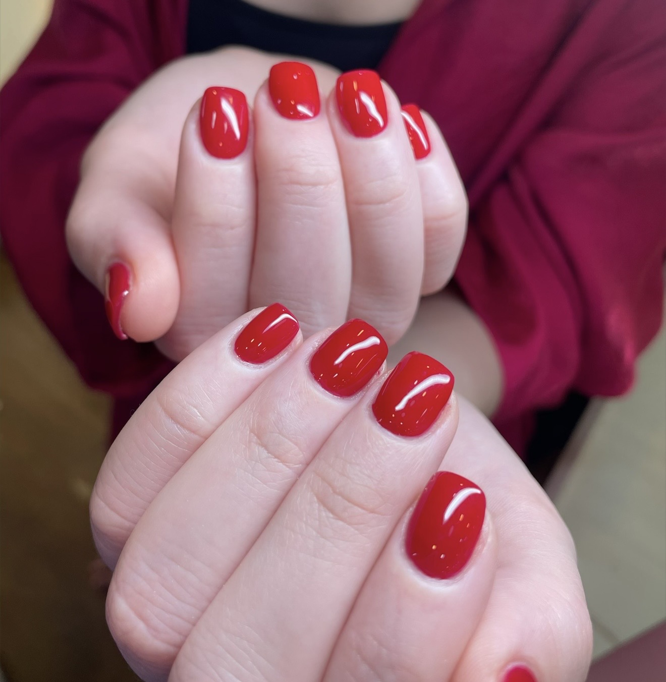 خدمات تخصصی ناخن شیرین