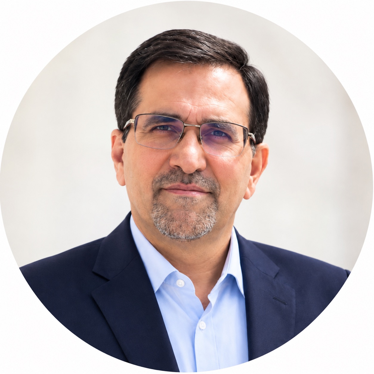 پزشک و عضو هیئت علمی