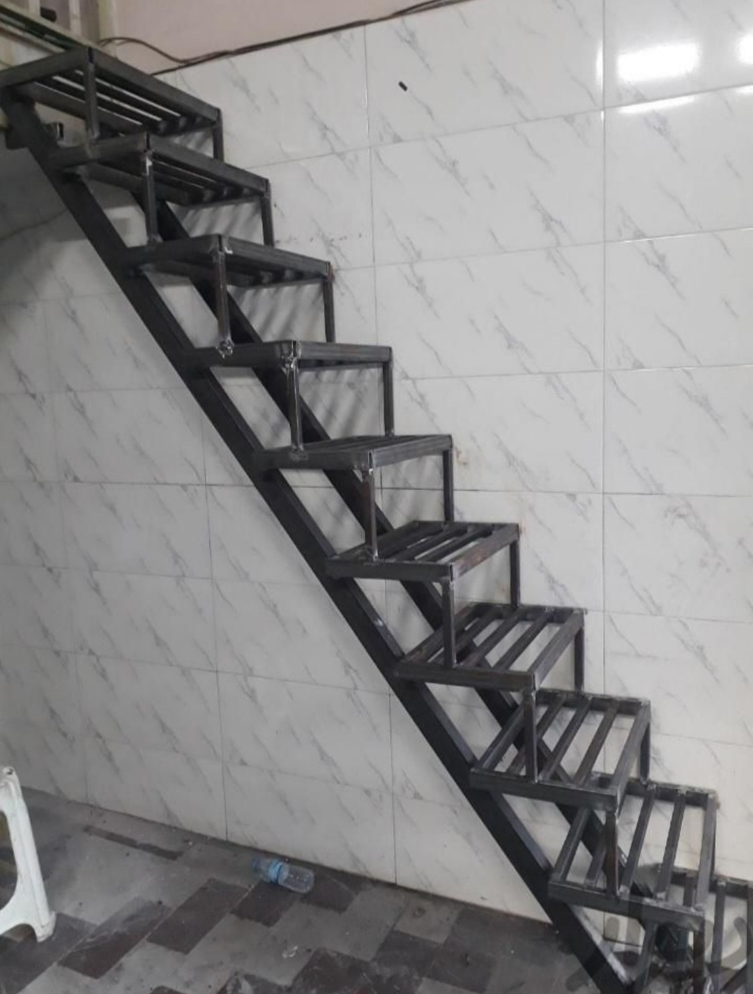 درب و پنجره فلزی نصیری