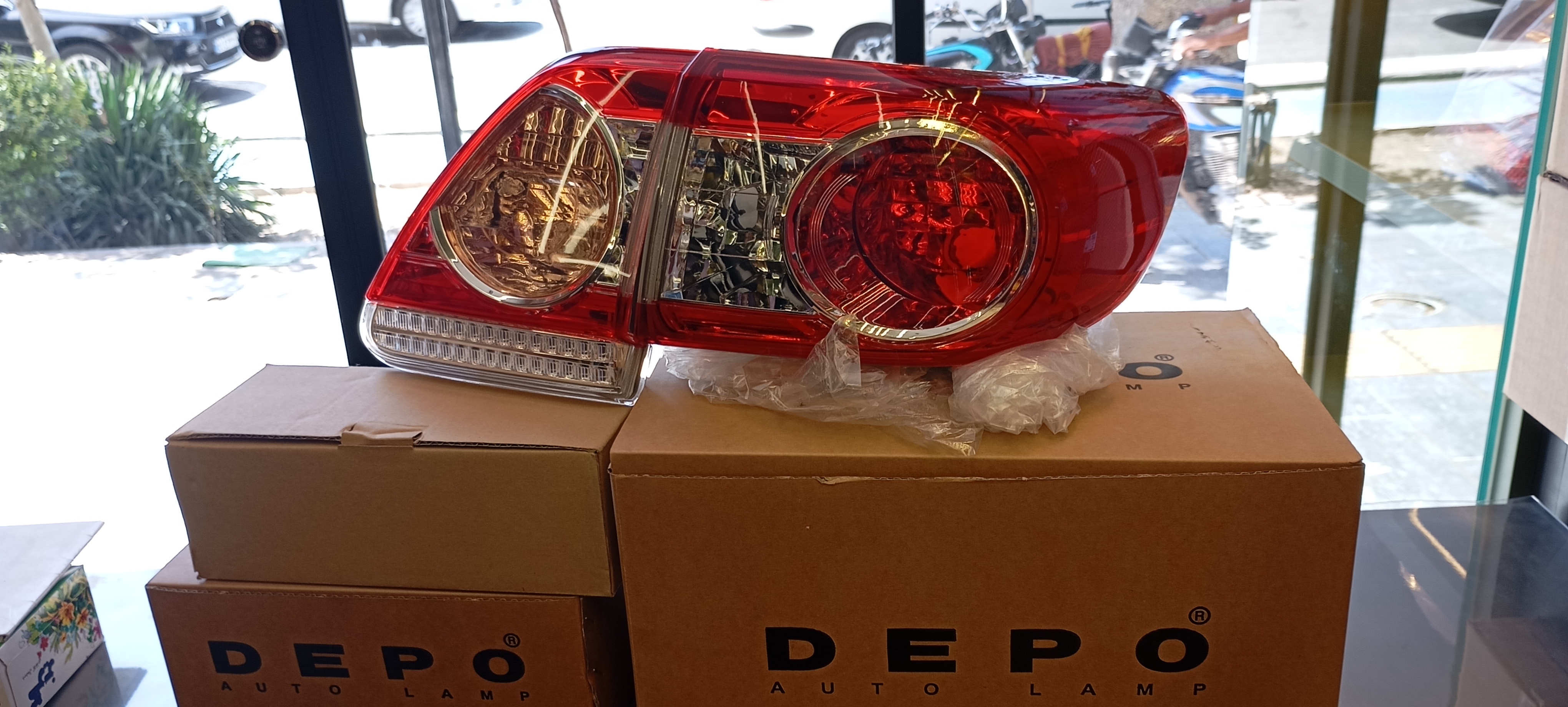 لوازم یدکی تویوتا لکسوس کاشانی