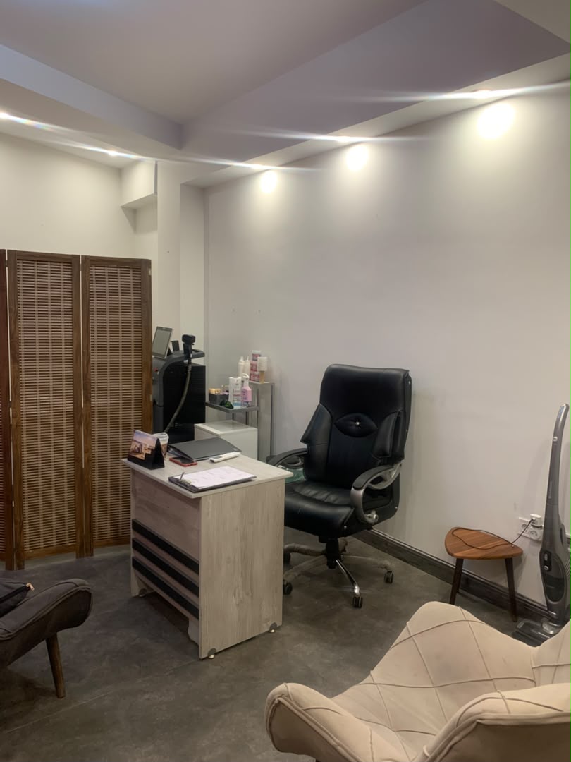 کلینیک لیزر لومئا