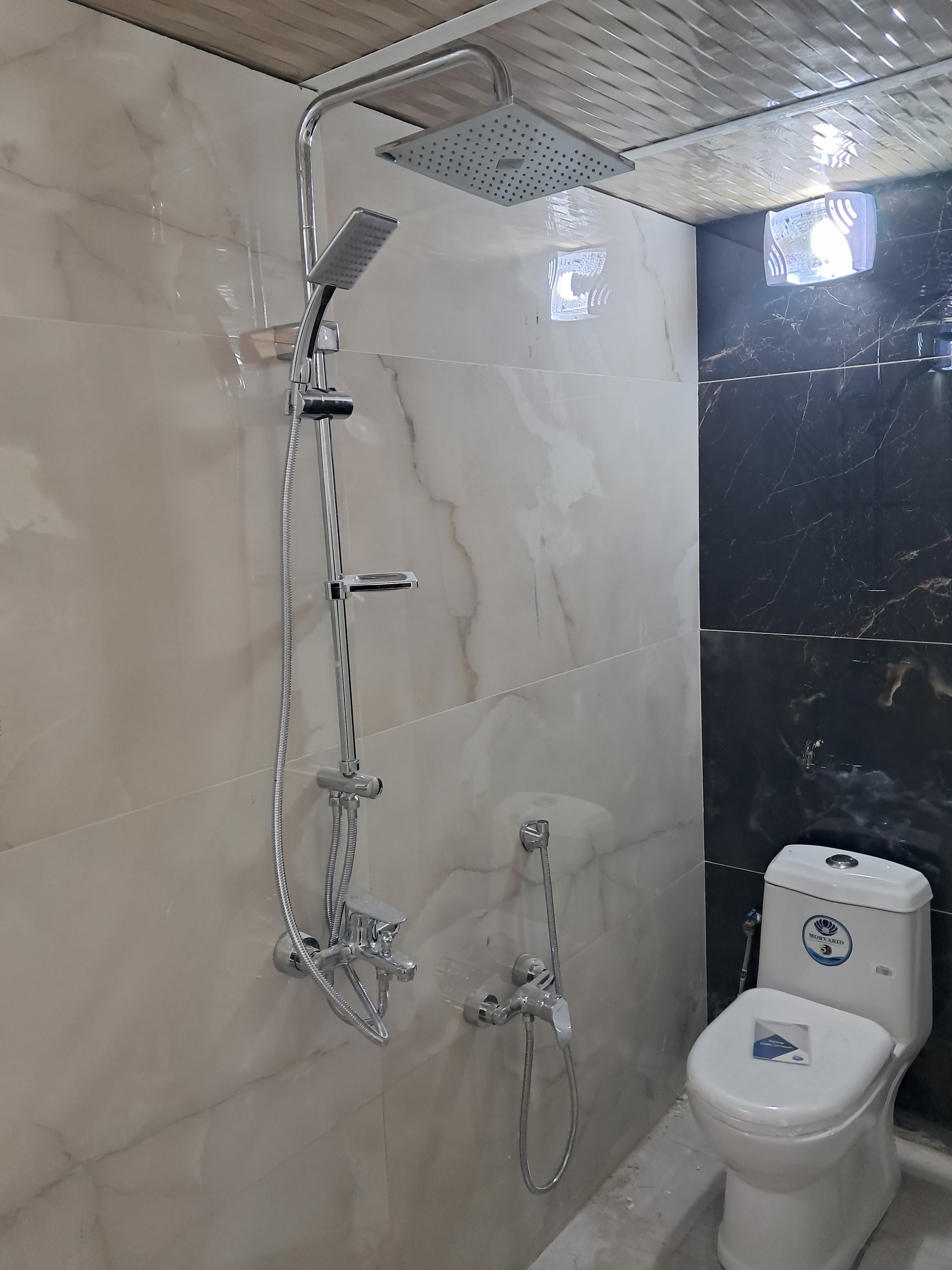 نصب شیر آلات بهداشتی زارعی