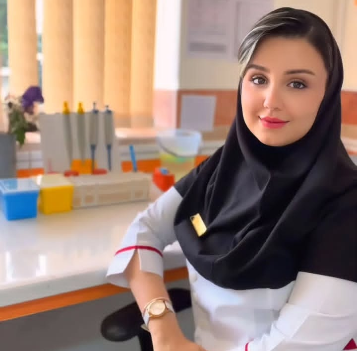 فروشگاه لوازم آرایشی بهداشتی مارال