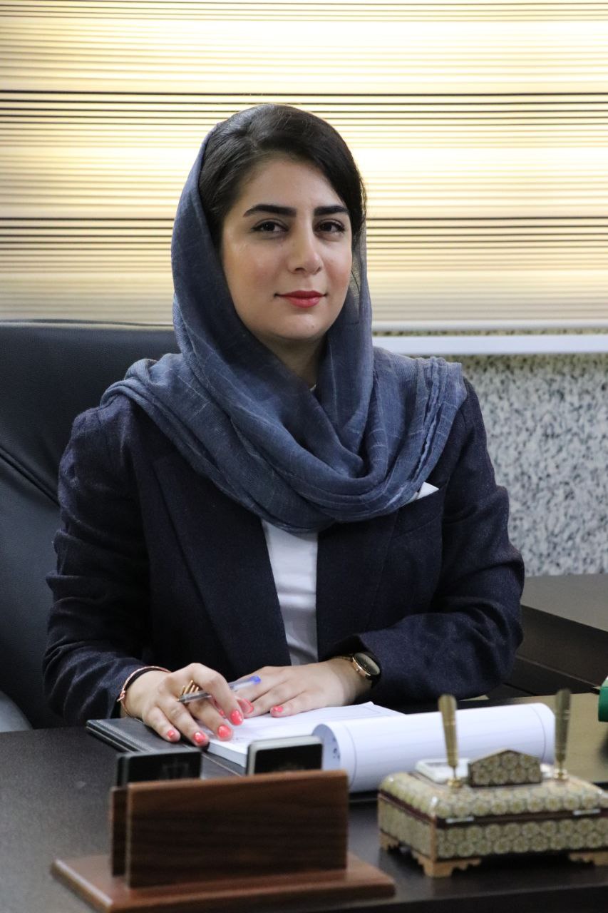 فاطمه توکلی وکیل پایه یک دادگستری