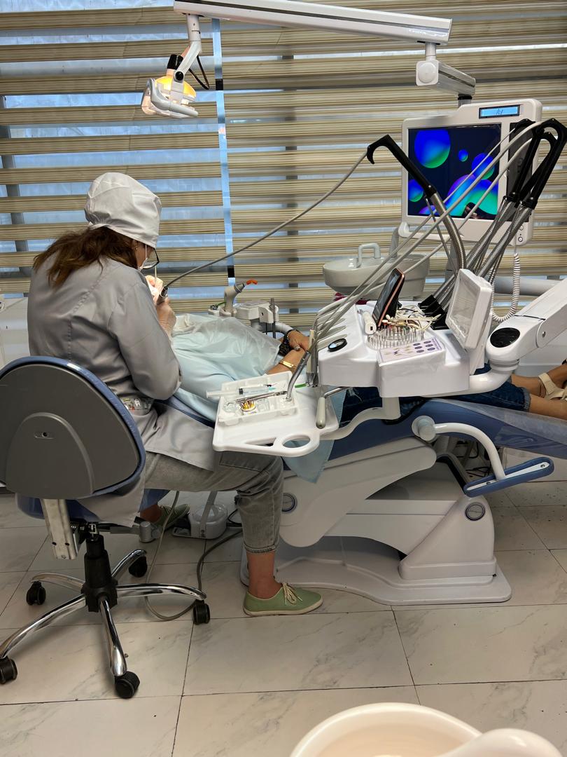 کلینیک دندانپزشکی آبتین