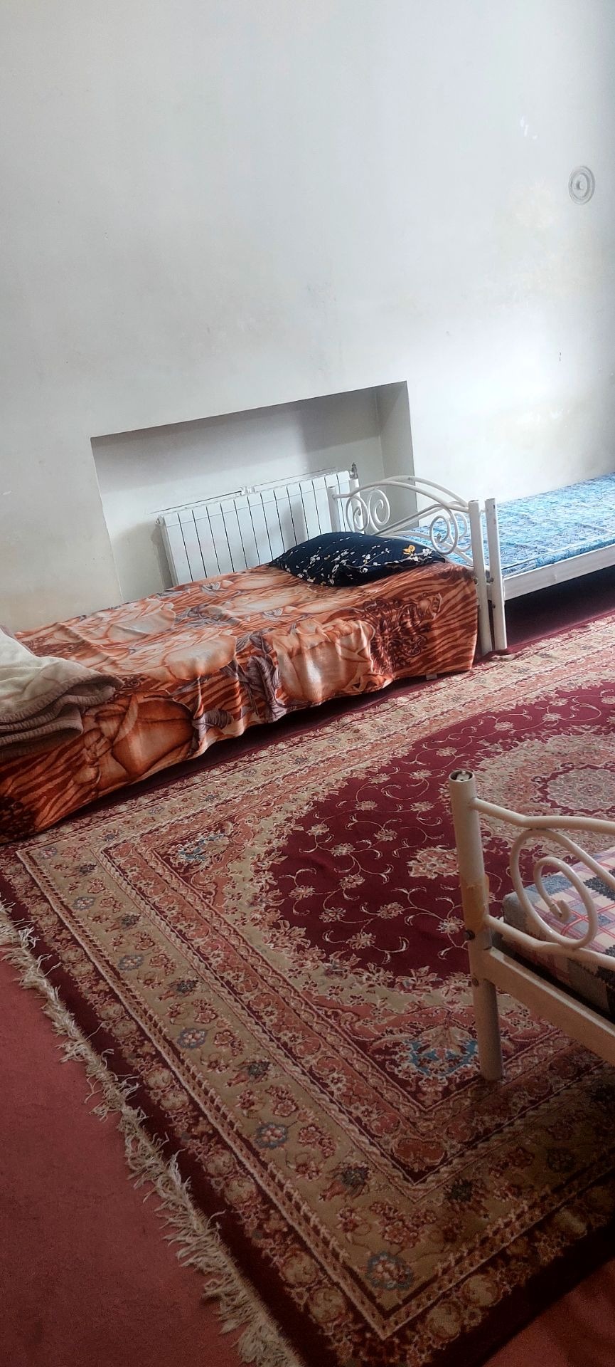 خوابگاه دانشجویی و کارمندی روشن