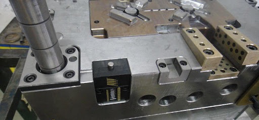 قالب سازی و قطعه سازی کامران