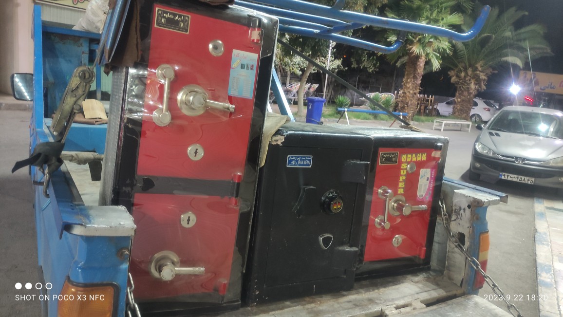 گاو صندوق ایران کاو نسوز  با مدیریت عباس