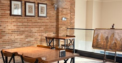 کافہ کتاب پالیزی