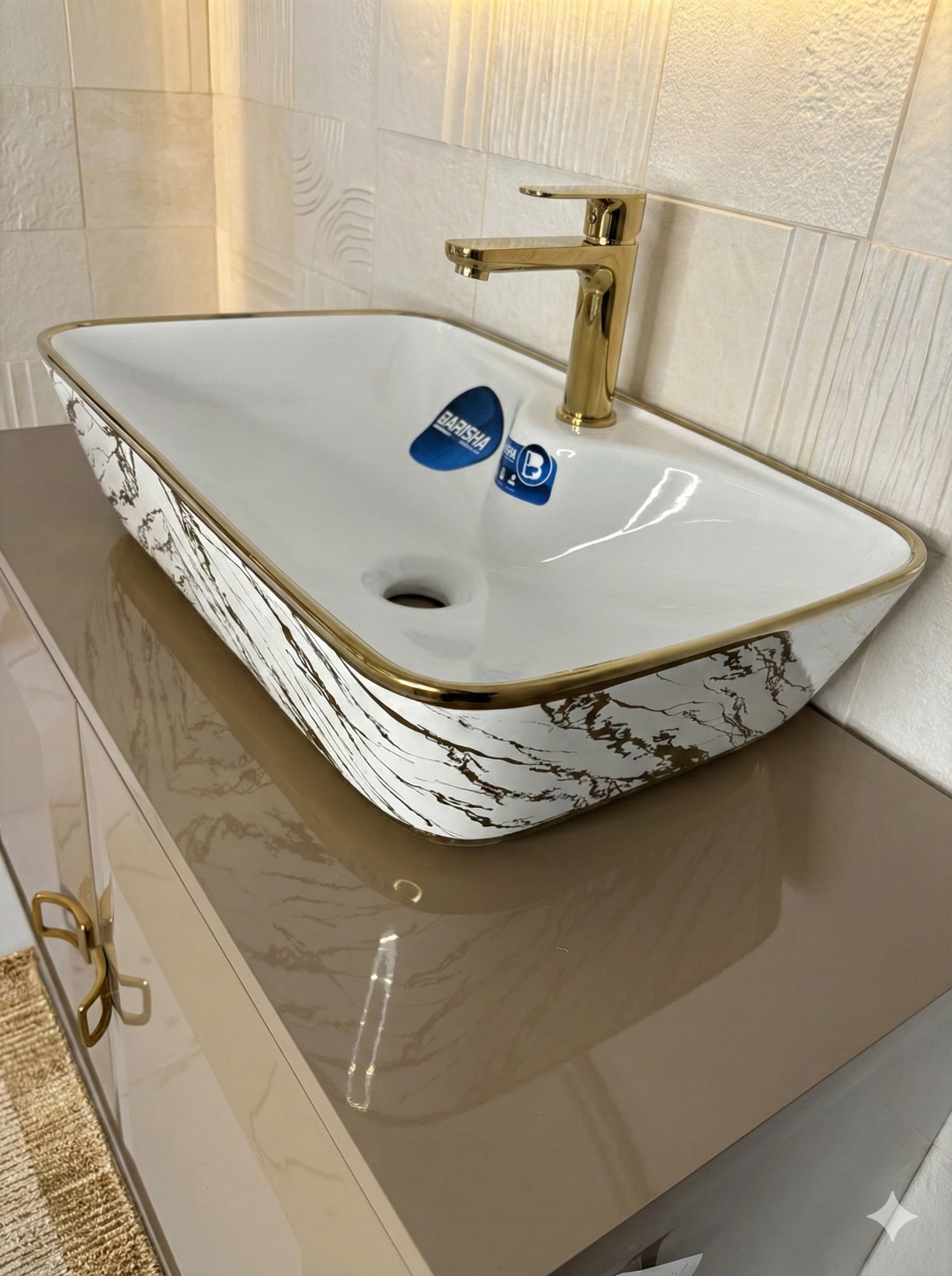 آماتیس کابین