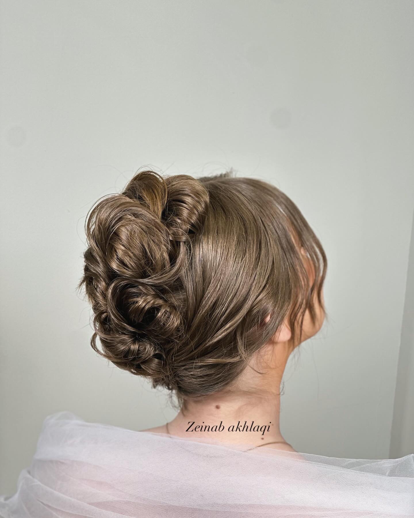 شینیونکار عروس زینب اخلاقی