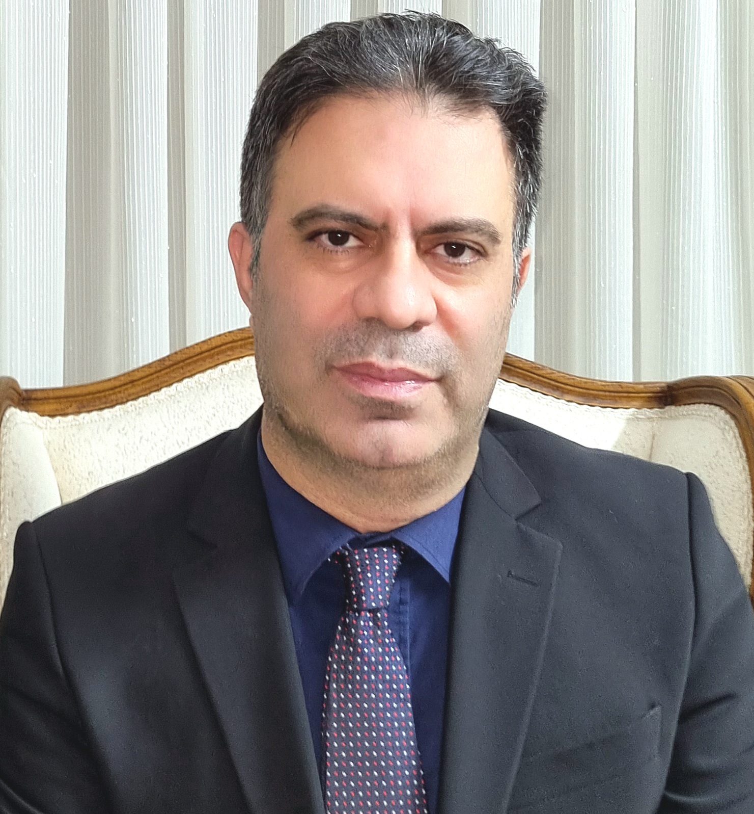 رضا اسماعیلی وکیل پایه یک دادگستری