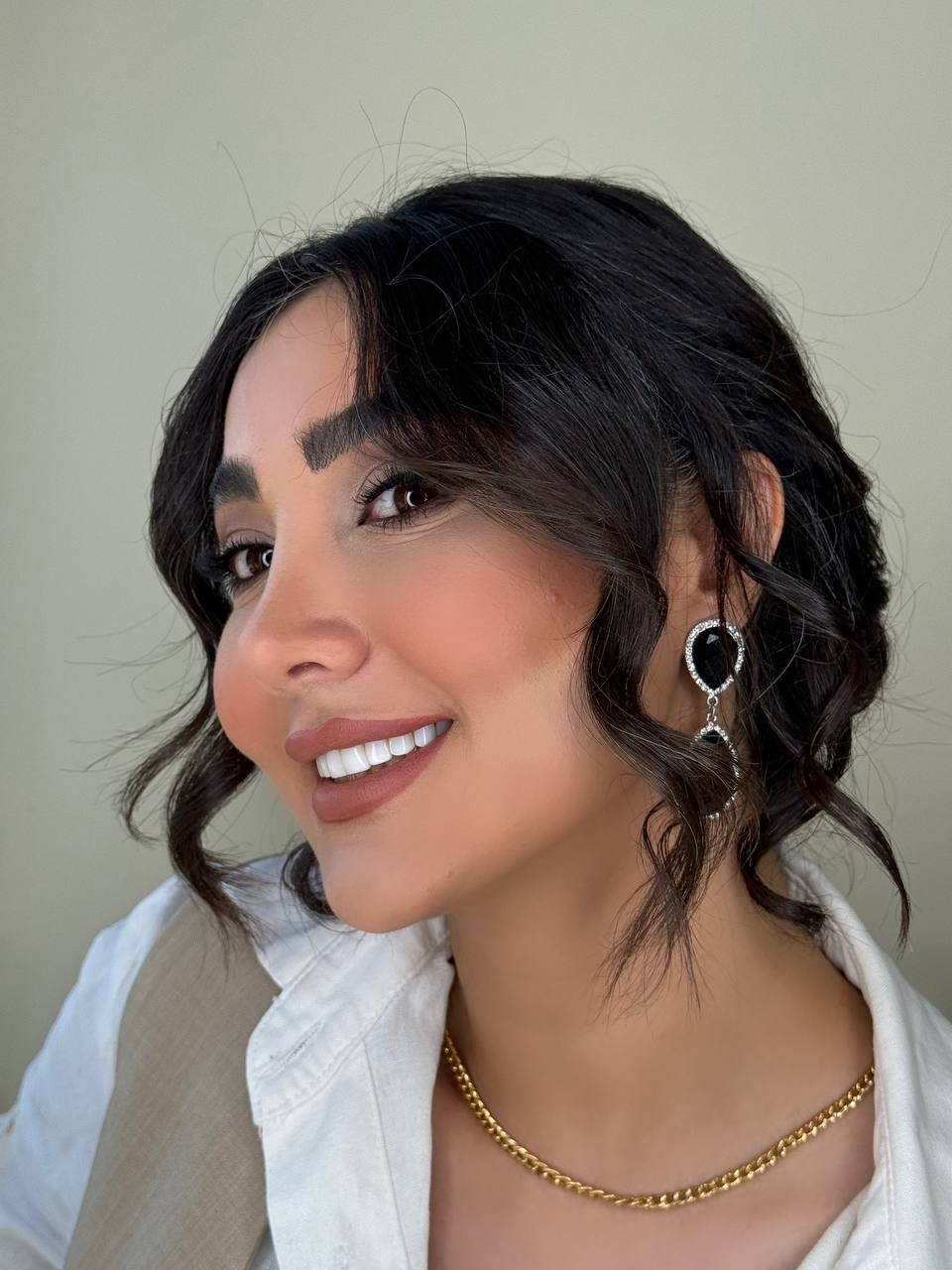 سالن زیبایی و آموزشگاه کلبه نیلوفر