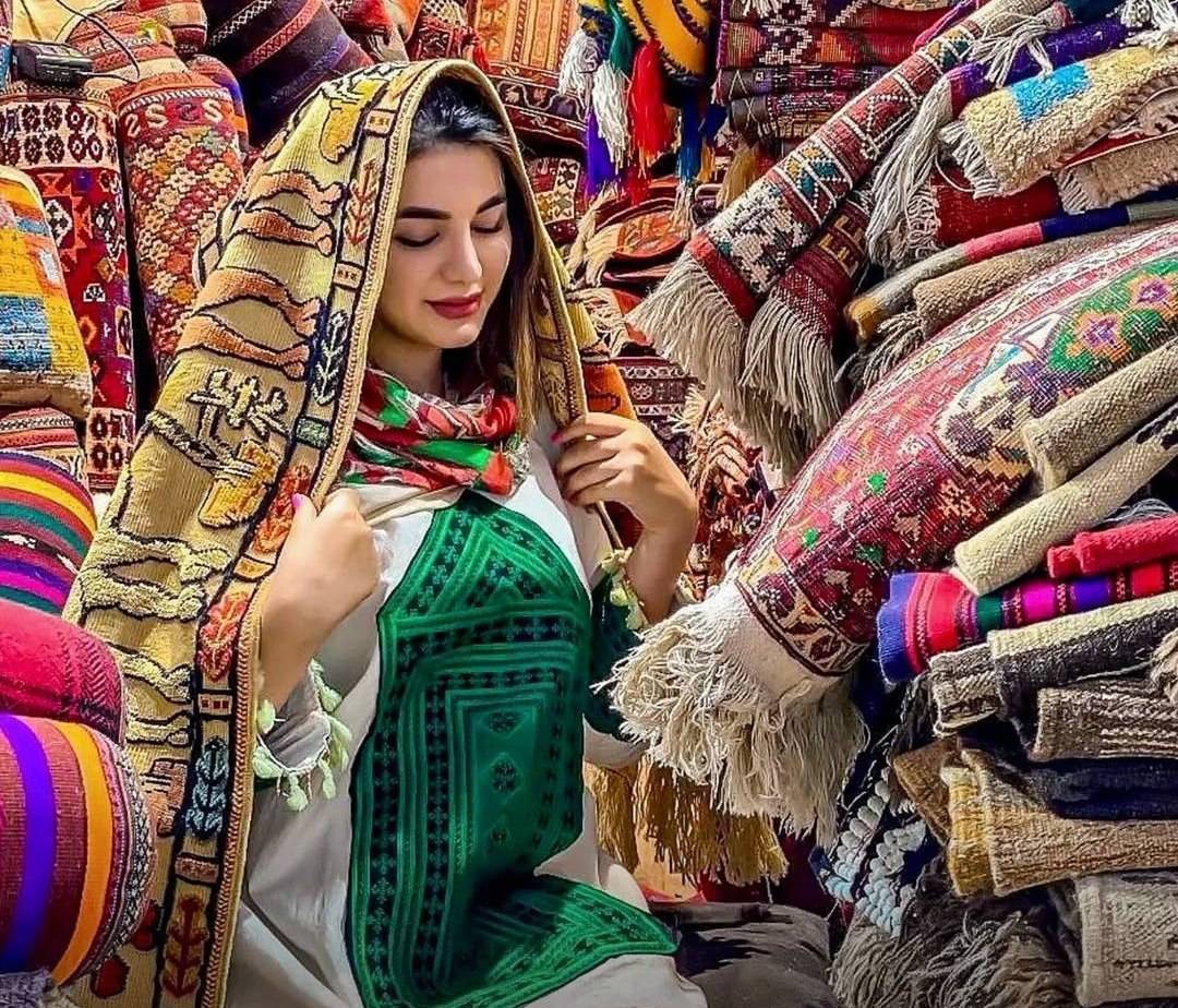 قالیشویی لاله صحرارودهن