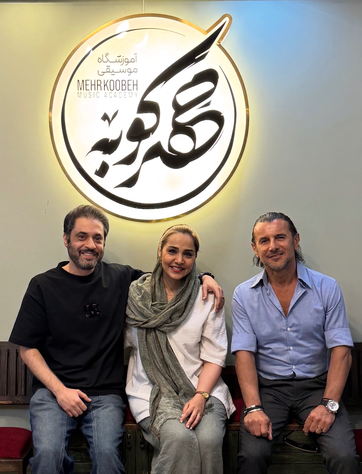 آموزشگاه موسیقی مهرکوبه(مهرناز دبیرزاده)