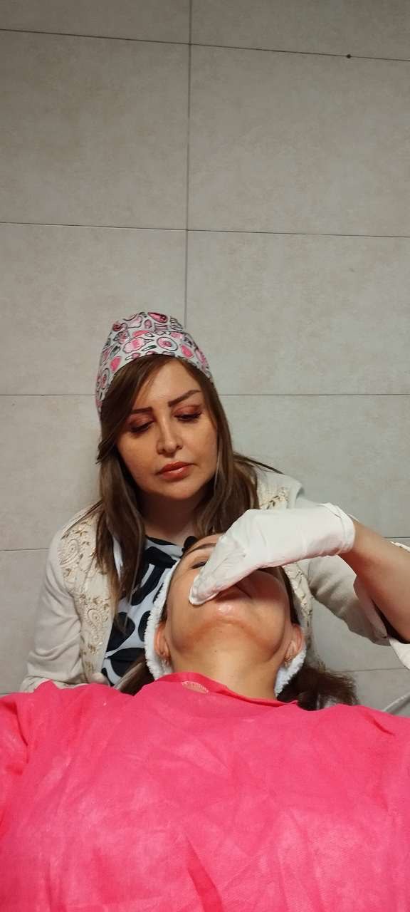 مرکز زیبایی ،پوست و لیزر زیبالیزا