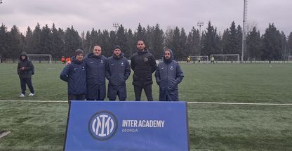 آکادمی فوتبال قهرمانان شاهین