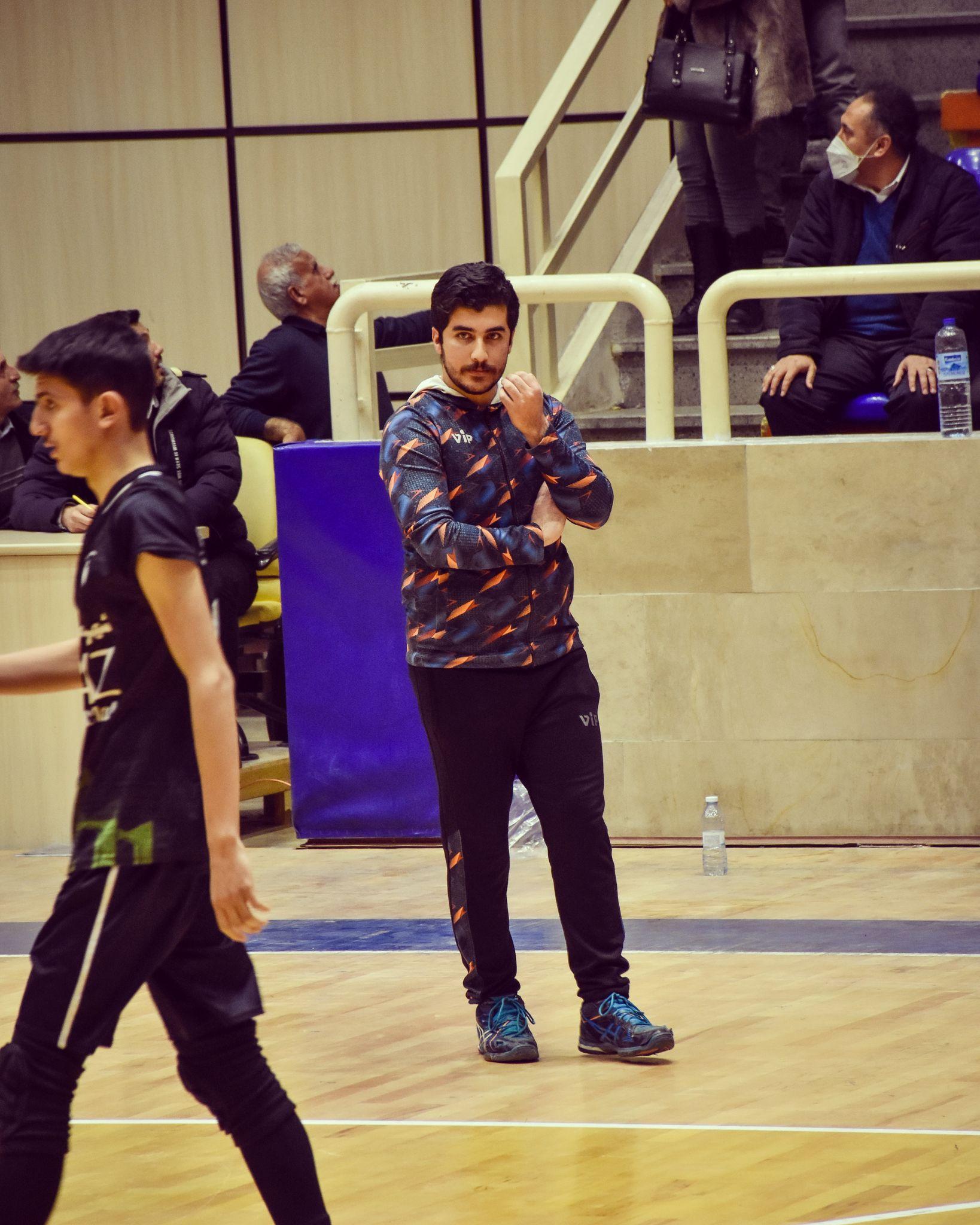 آکادمی والیبال آراز