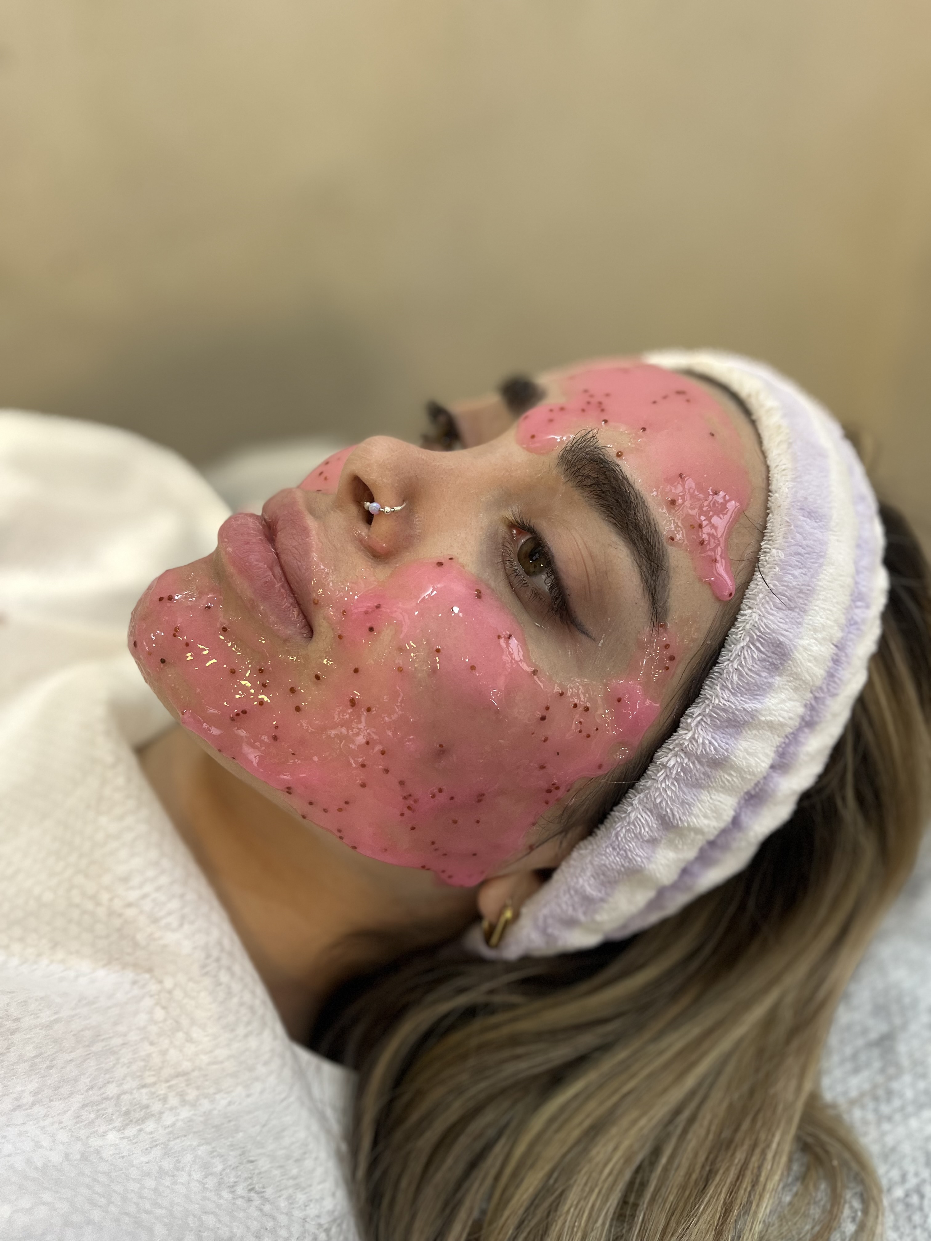 پاکسازی پوست اسدی