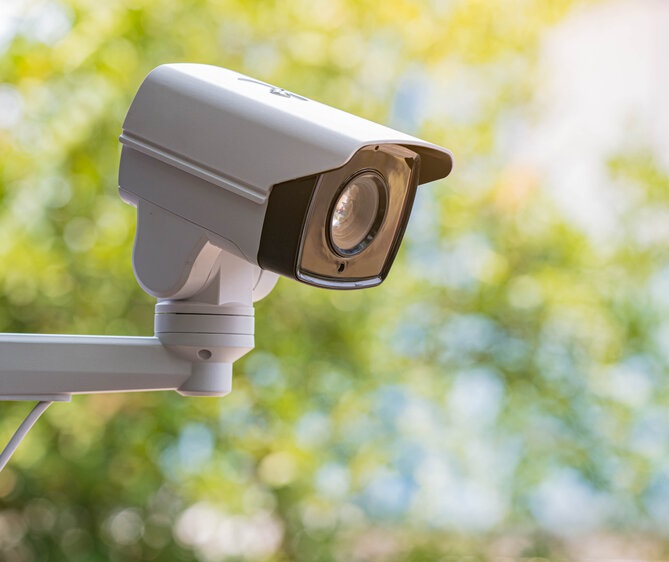 نصب و فروش دوربین مداربسته و دزدگیراماکن