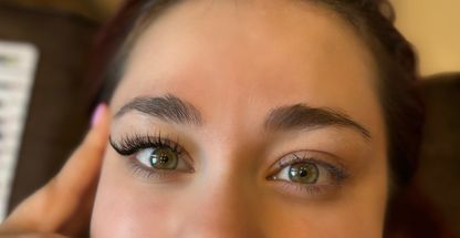 مرکز تخصصی اکستنشن مژه و کاشت مژه نلین