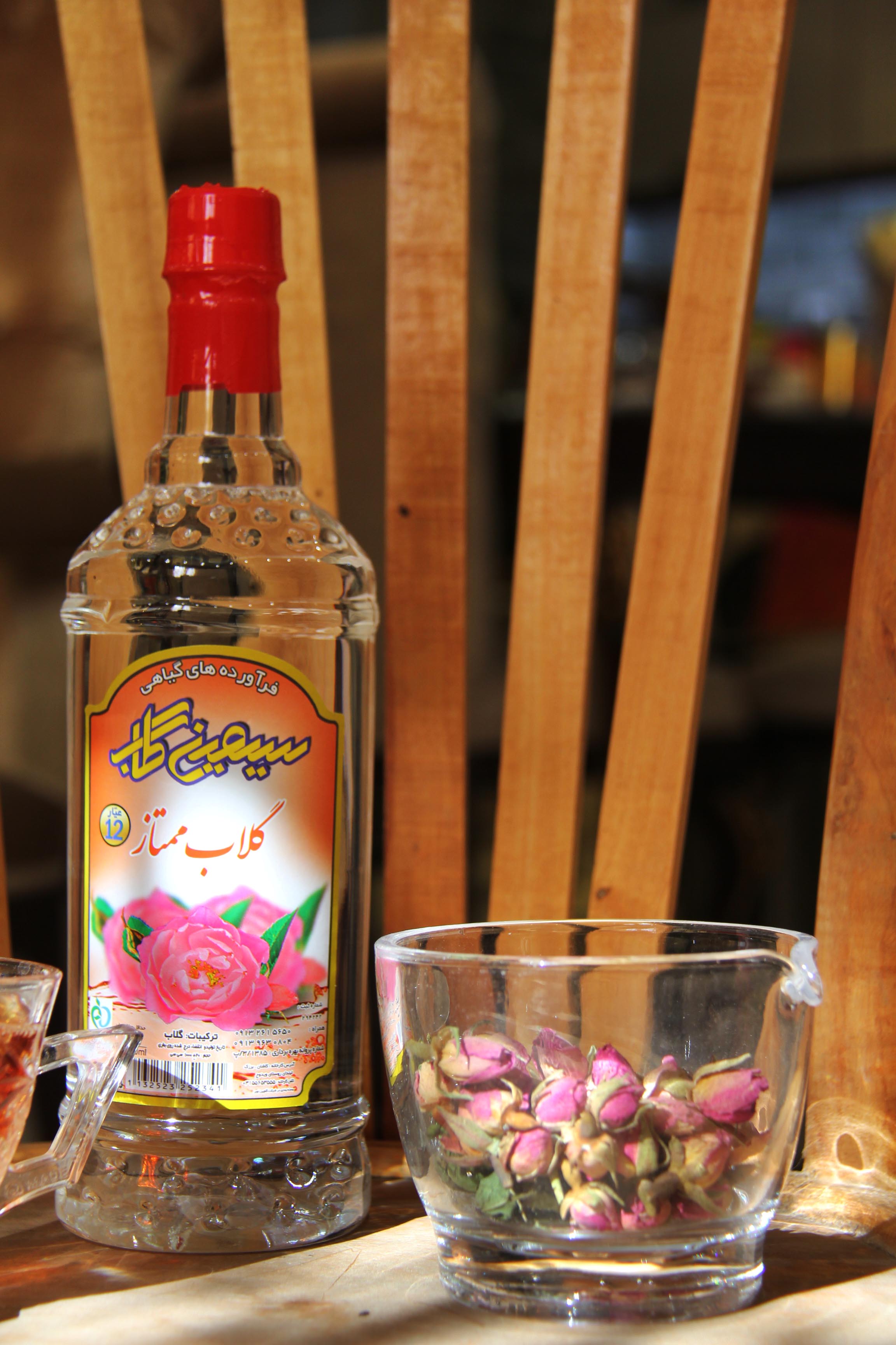 سیمین گلاب برزک