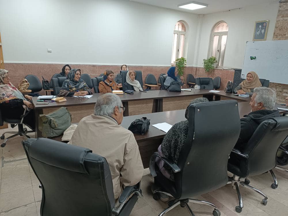 خدمات مشاوره و روانشناسی نرگس عادل