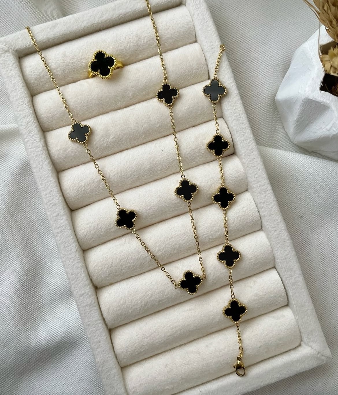 اکسسوری میراث