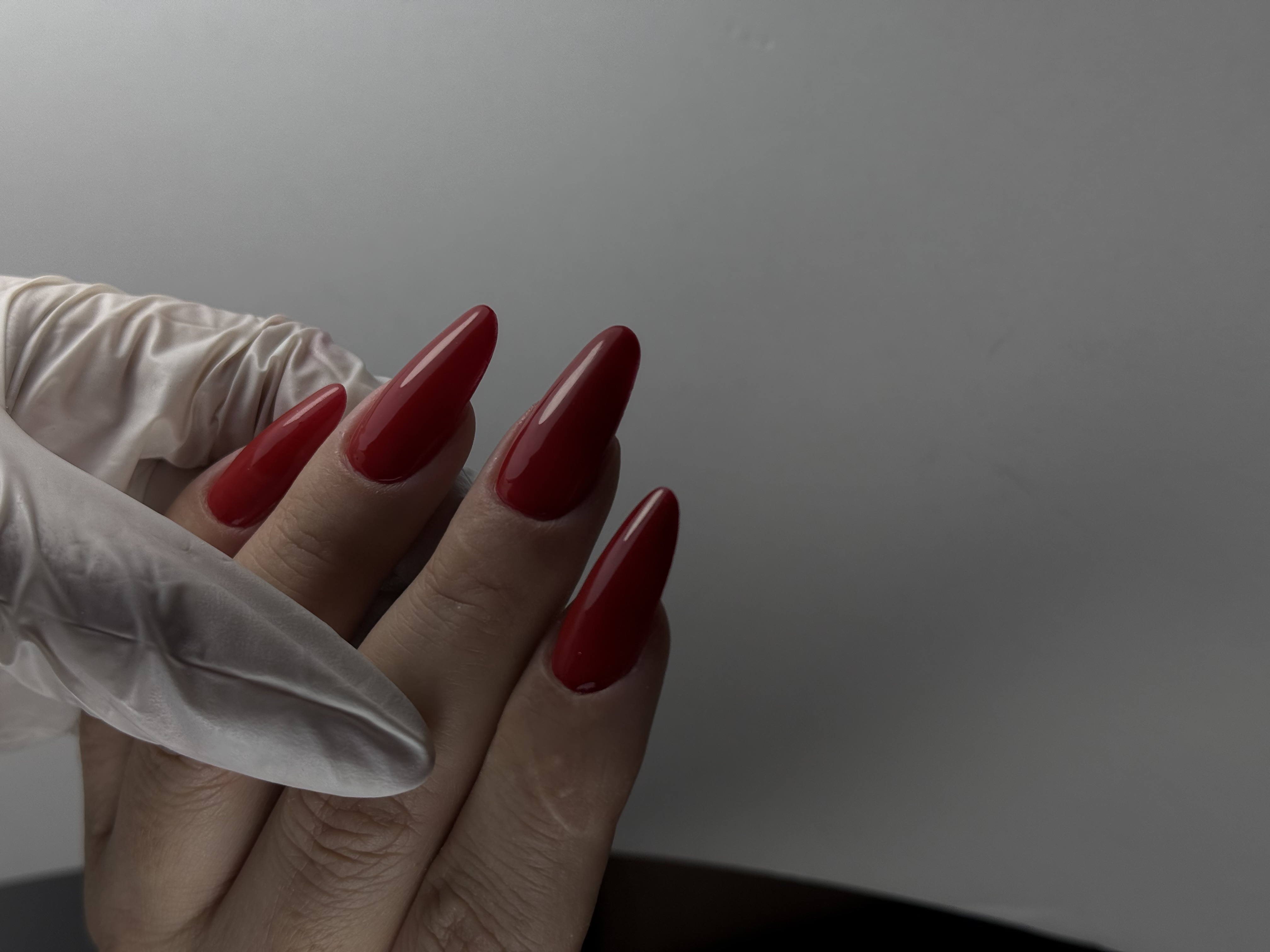 خدمات فوق تخصصی ناخن و مژه دانژه