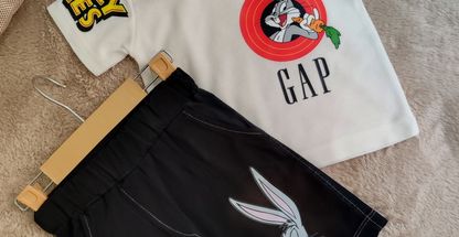 مزون آواحیل