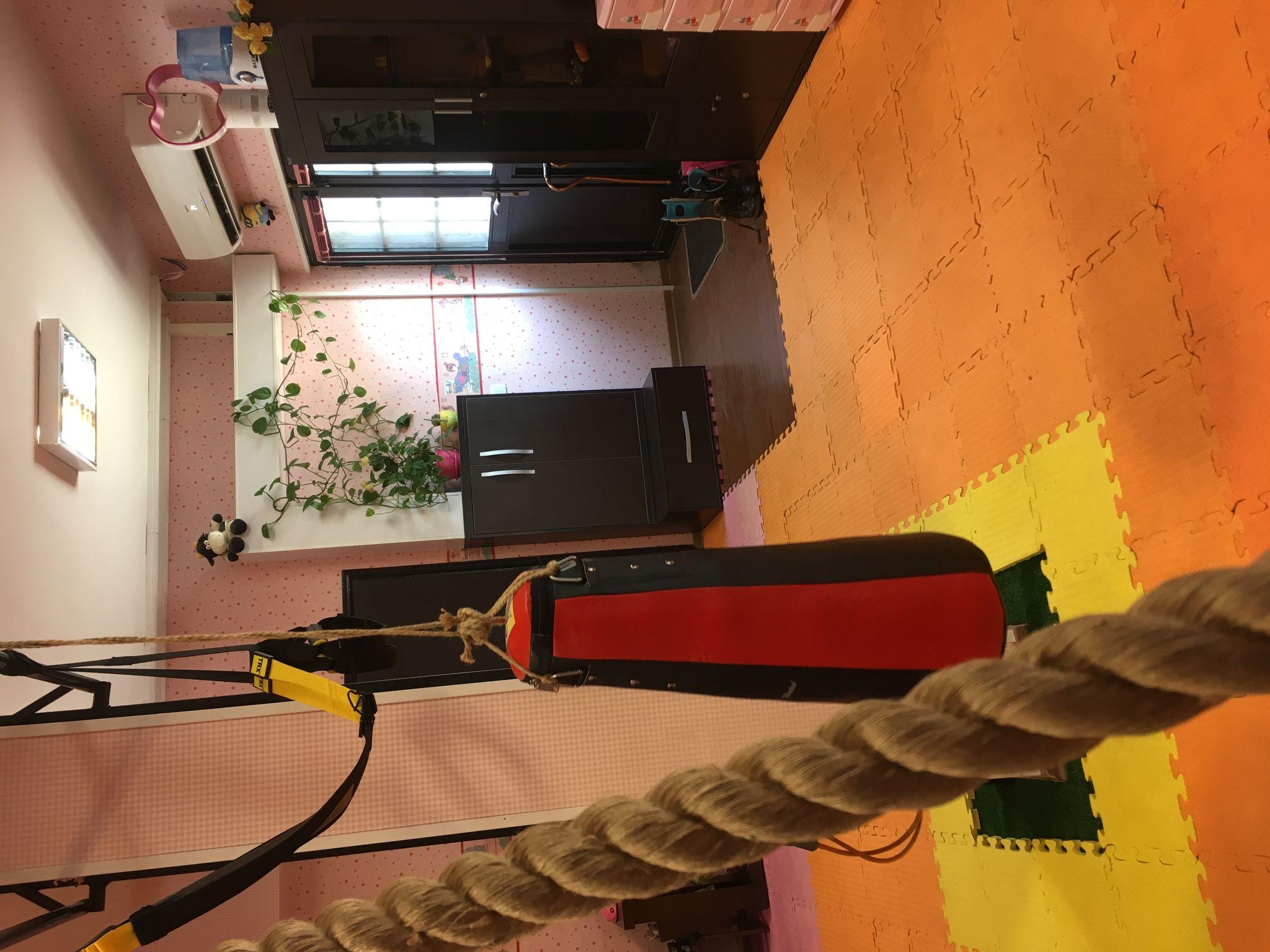 کاردرمانی گفتاردرمانی مومنی