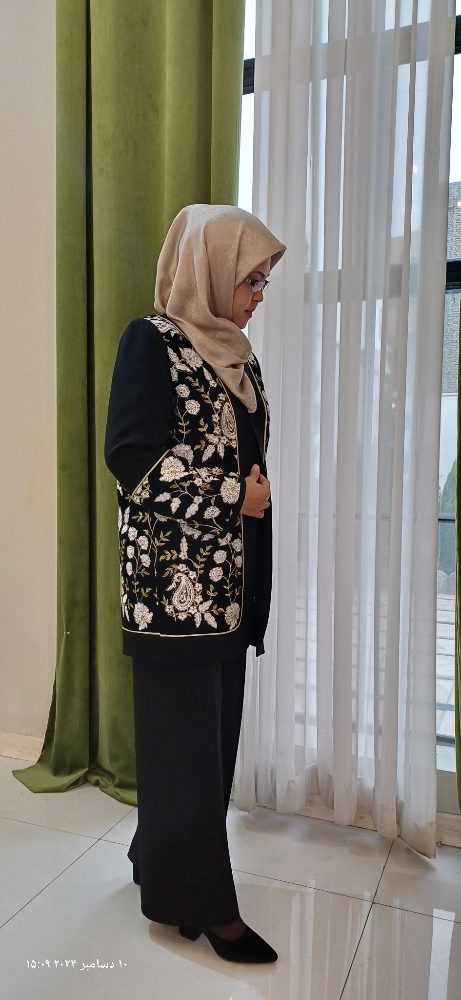 خیاط زنانه دوز