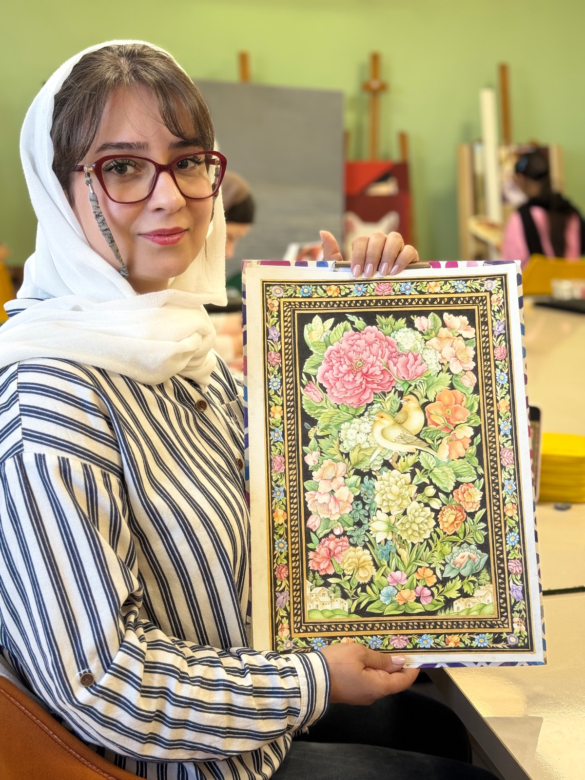 آموزشگاه نقاشی ماهرنگ