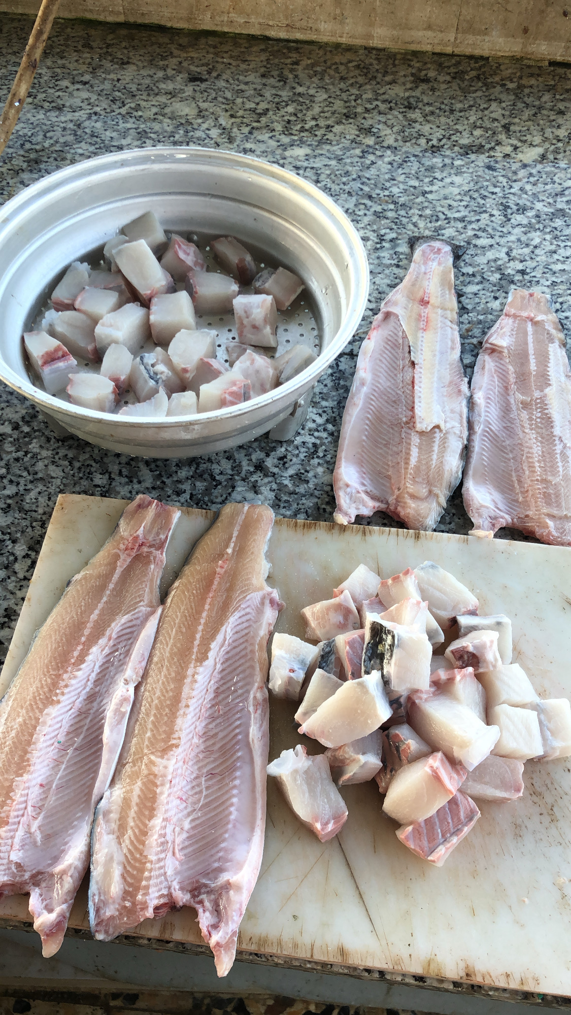 مزرعه ماهی کمانگر