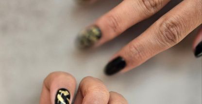 خدمات تخصصی ناخن شیوا