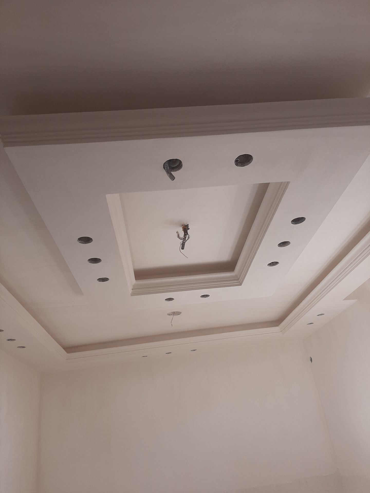 گچکاری ونقاشی صباح