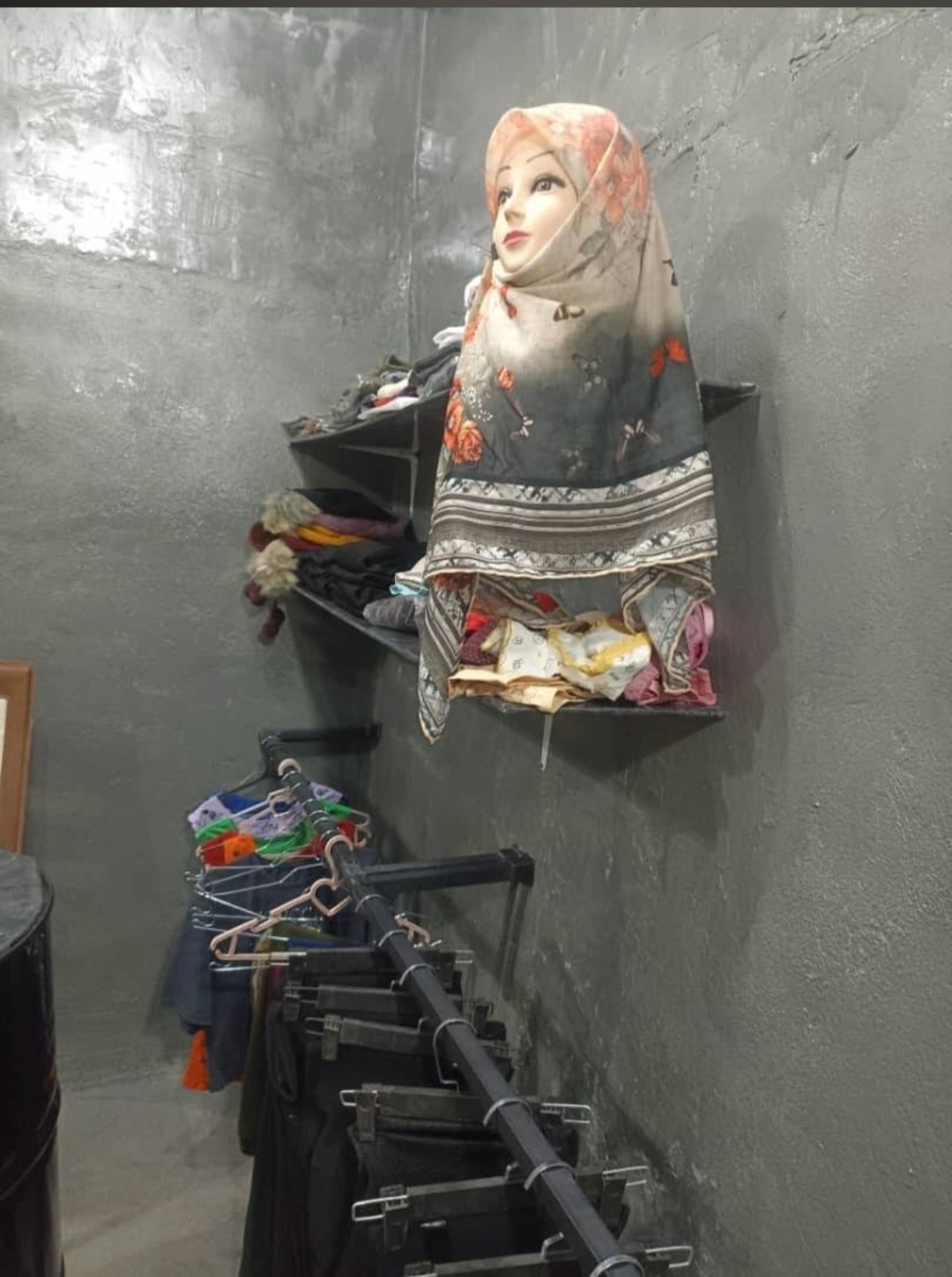 پوشاک ارغوان