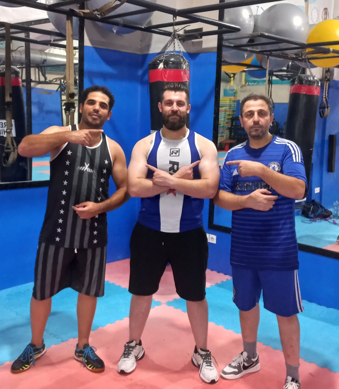 آکادمی بوکس قهرمان ساز پرواز