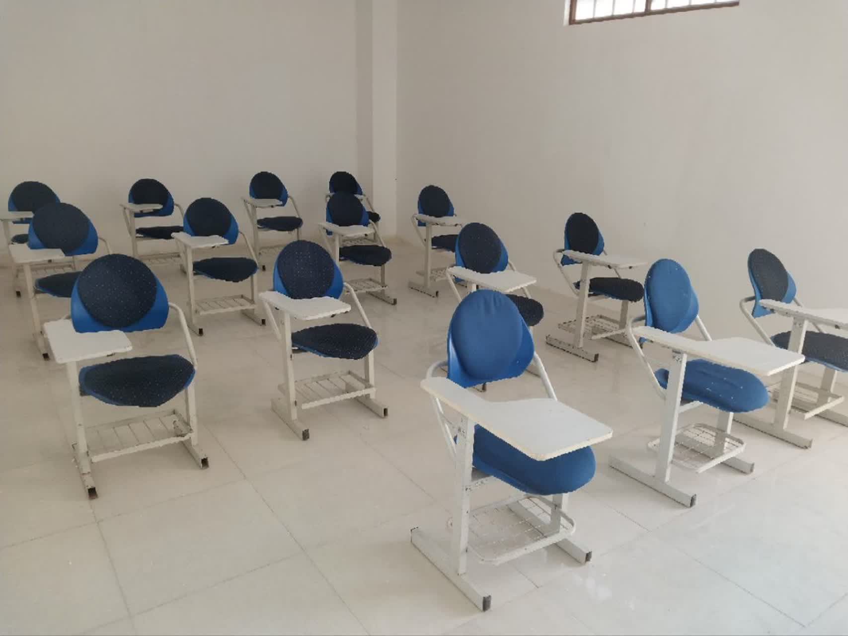 هنرستان غیردولتی پسرانه مشاهیر صنعت