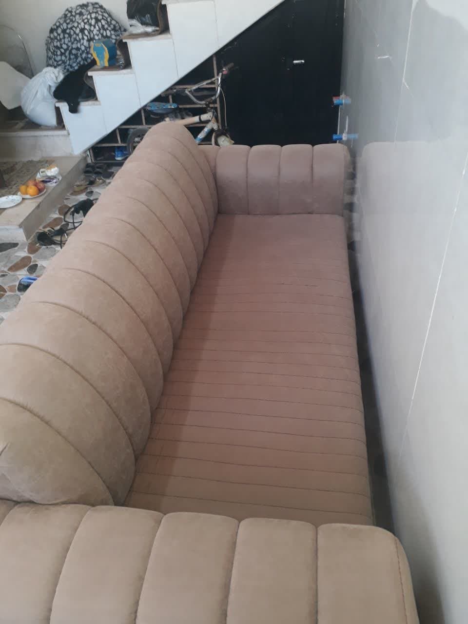 شستشو انواع مبلمان در تمام نقاط  اصفهان