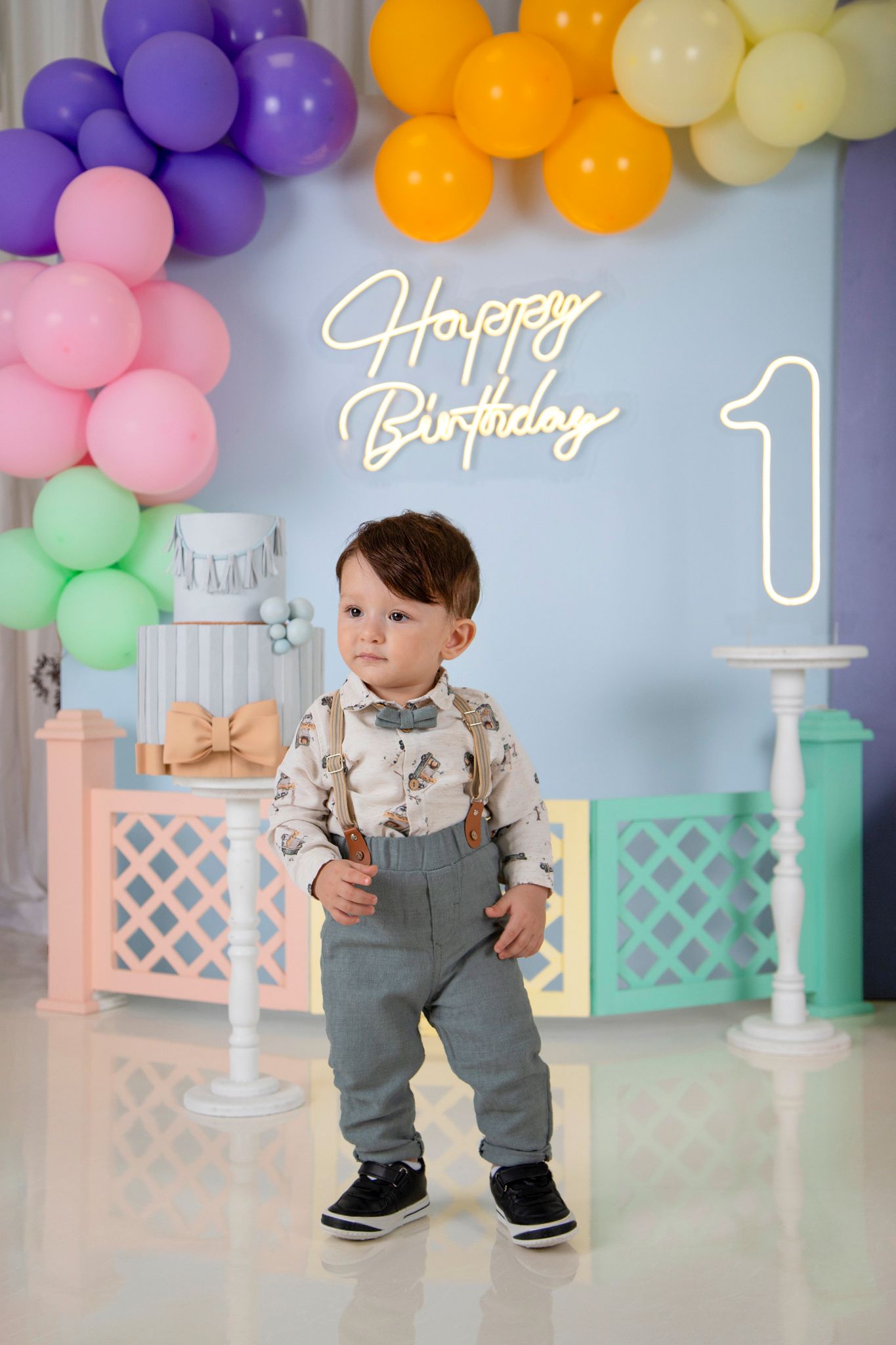 آتلیه عکاسی نویان