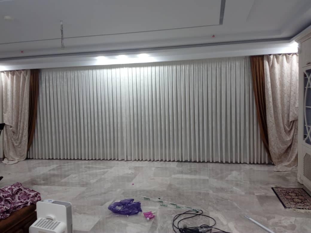 گالری پرده و زبرا اخوان