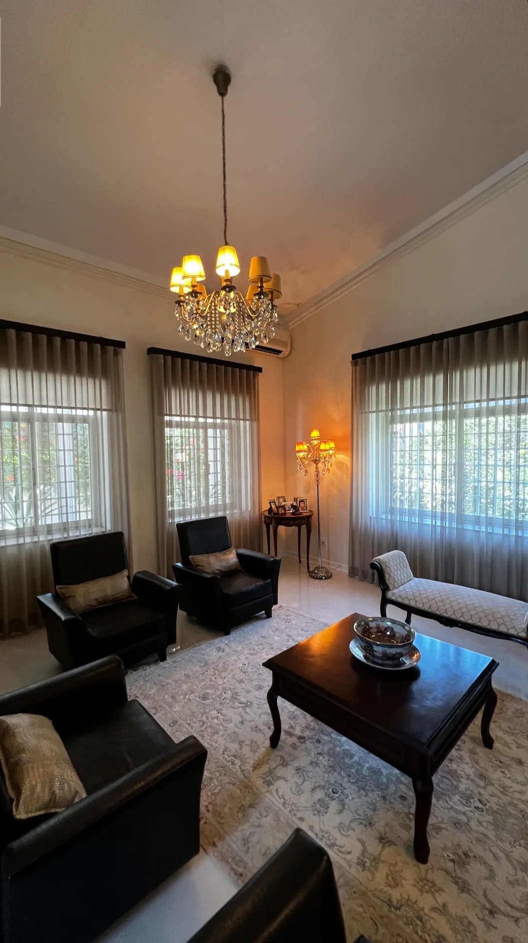 گالری پرده ابریشم