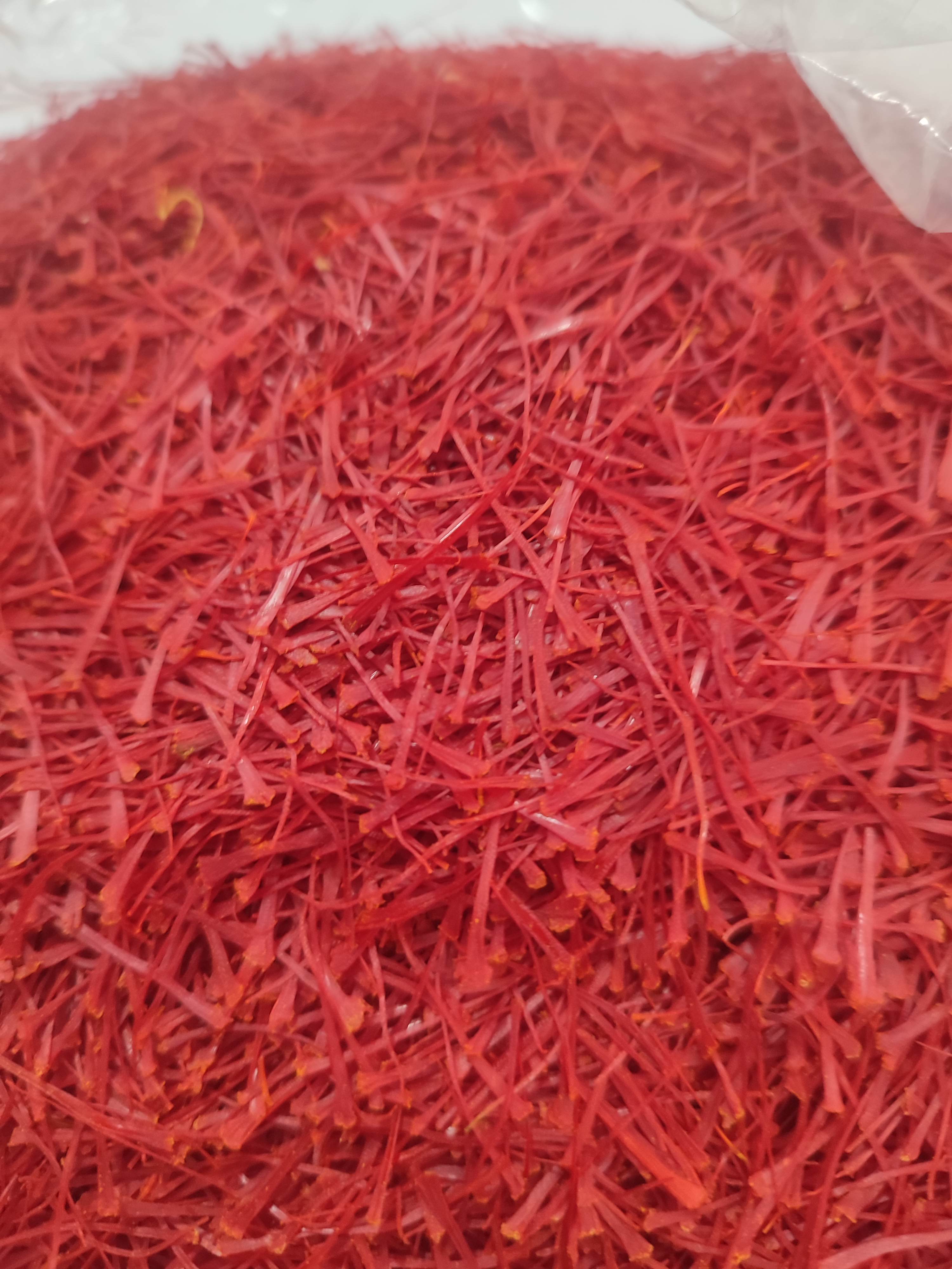 زعفران ارگانیک سرخ سار مستقیم از کشاورز