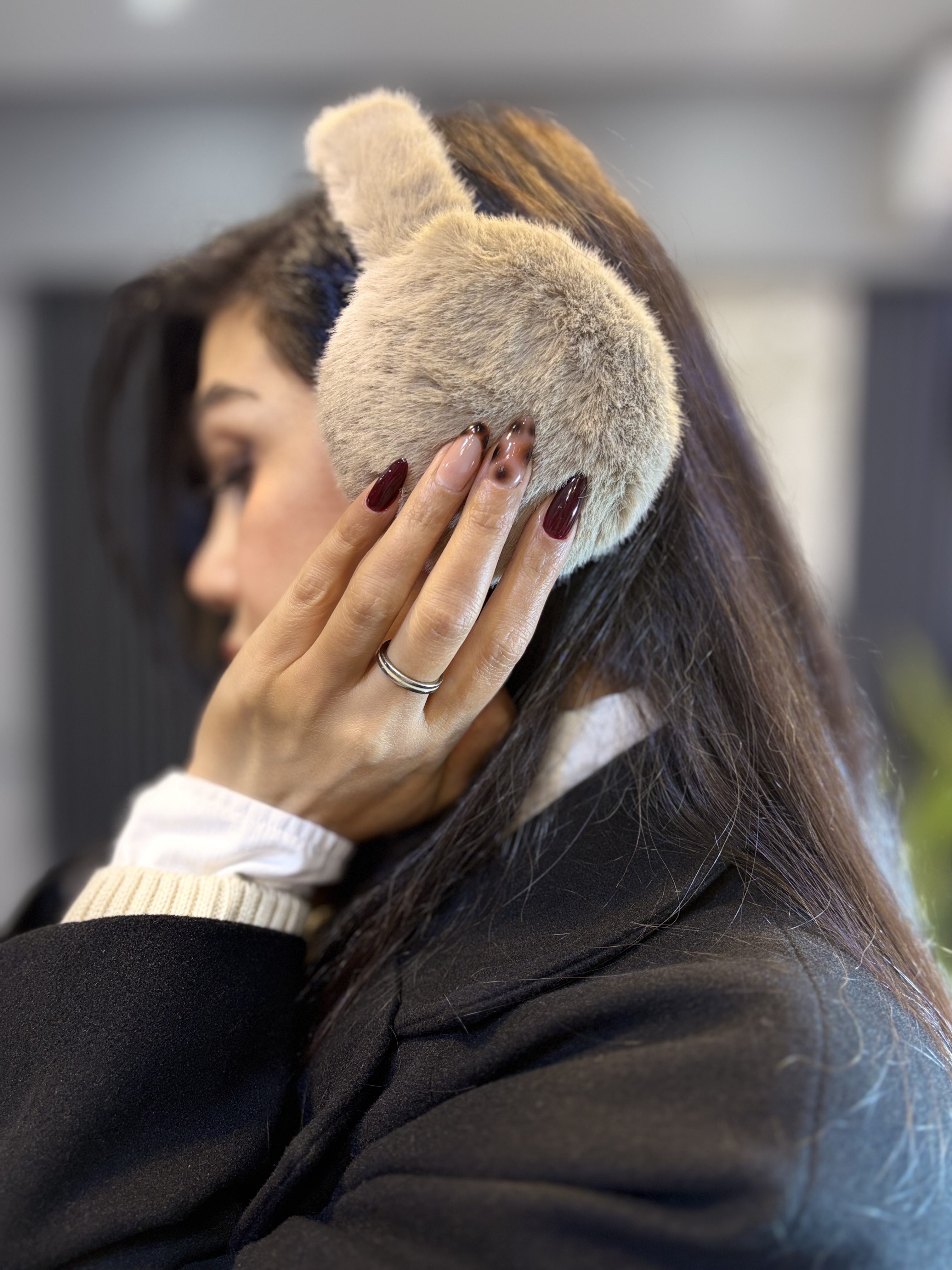 آموزش وخدمات کاشت ناخن راضیه