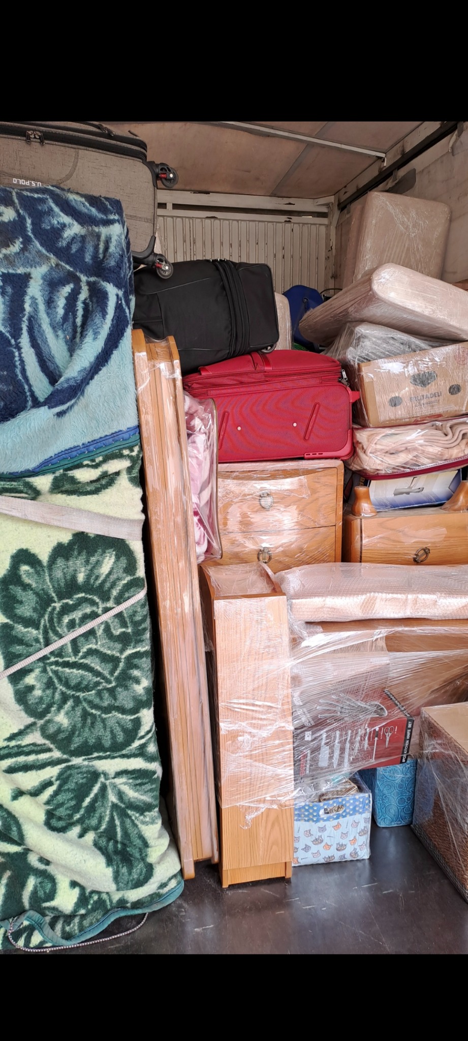 حمل ونقل داخل شهر پیشرو با کادری مجرب