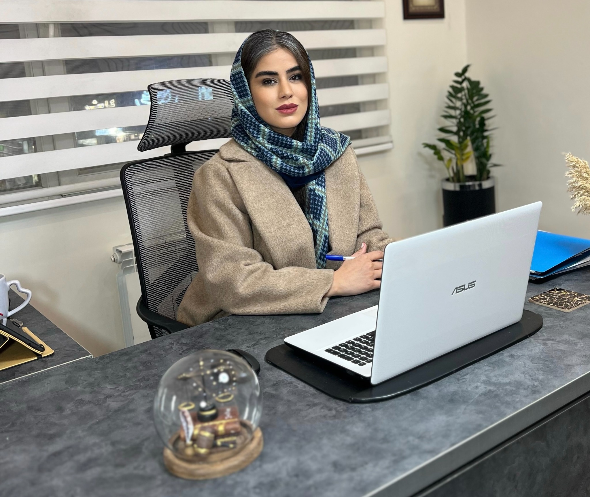 دفتر وکالت فریبا بنیادی