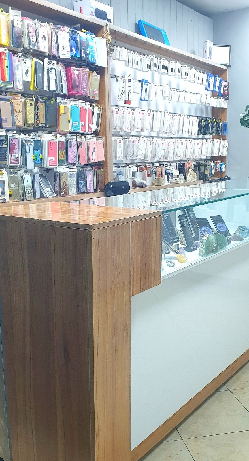 فروشگاه موبایل یاس تل