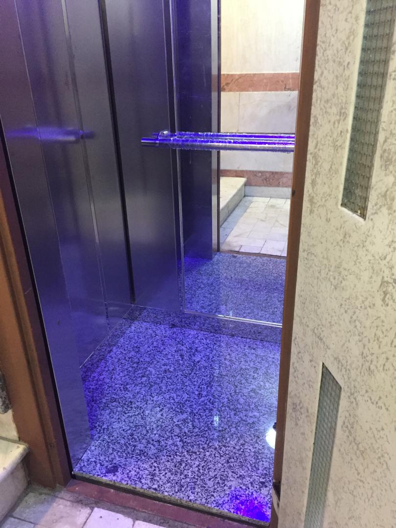 شرکت آسانسور آسان پیمای عرش (دیبا تک)