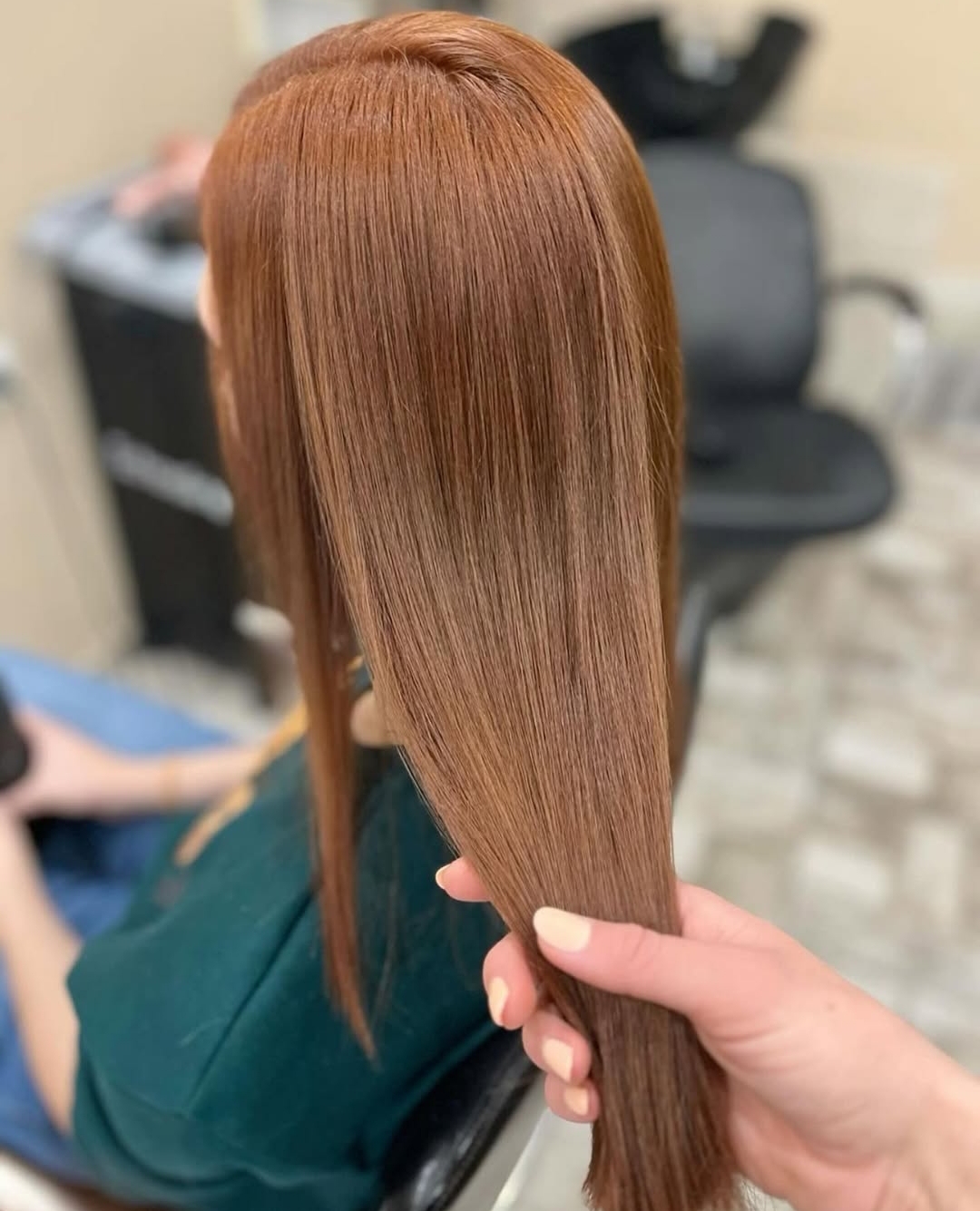 خدمات صافی و احیا مو عزیزی